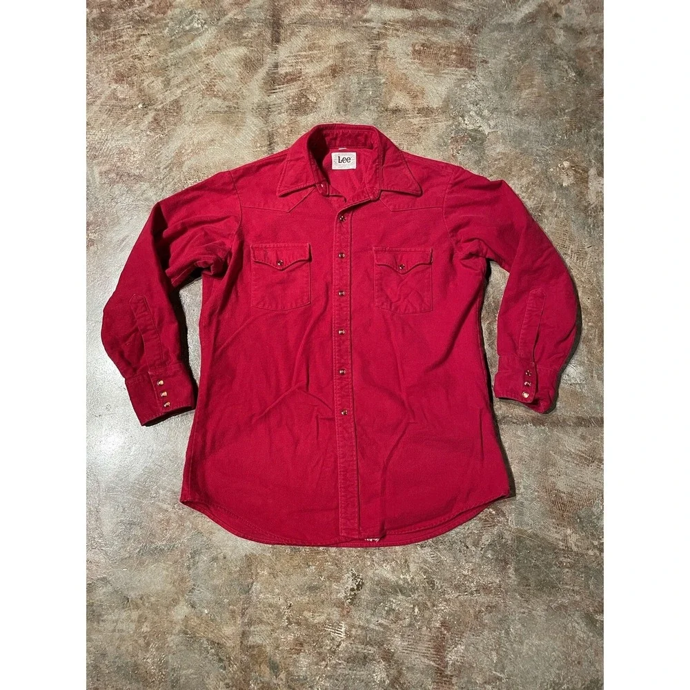 Vintage Lee USA Western Wear Red Pearl Snap Extra Long Tails 70s 80s Sz L/XL *‎